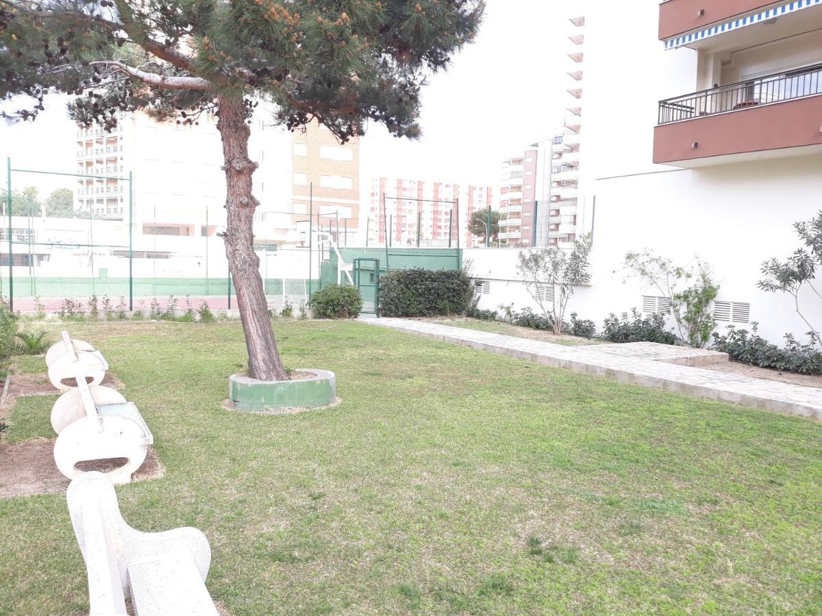 Valldigna 7 Playa De Gandia Solo Familias Dış mekan fotoğraf